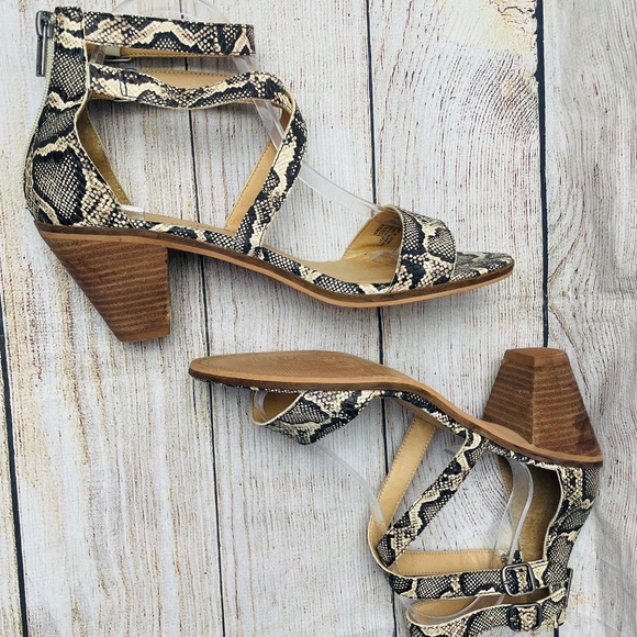 Lucky Brand Ressia Size 10M Women Leather Ankle Strap Heel Sandals - Picture 3 of 11